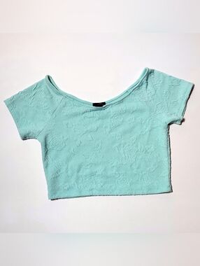 Rue 21 Floral Crop Top